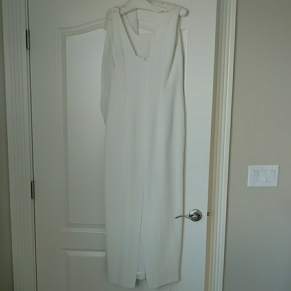 Nicole Miller Bridal Dress - Picture 3 of 6